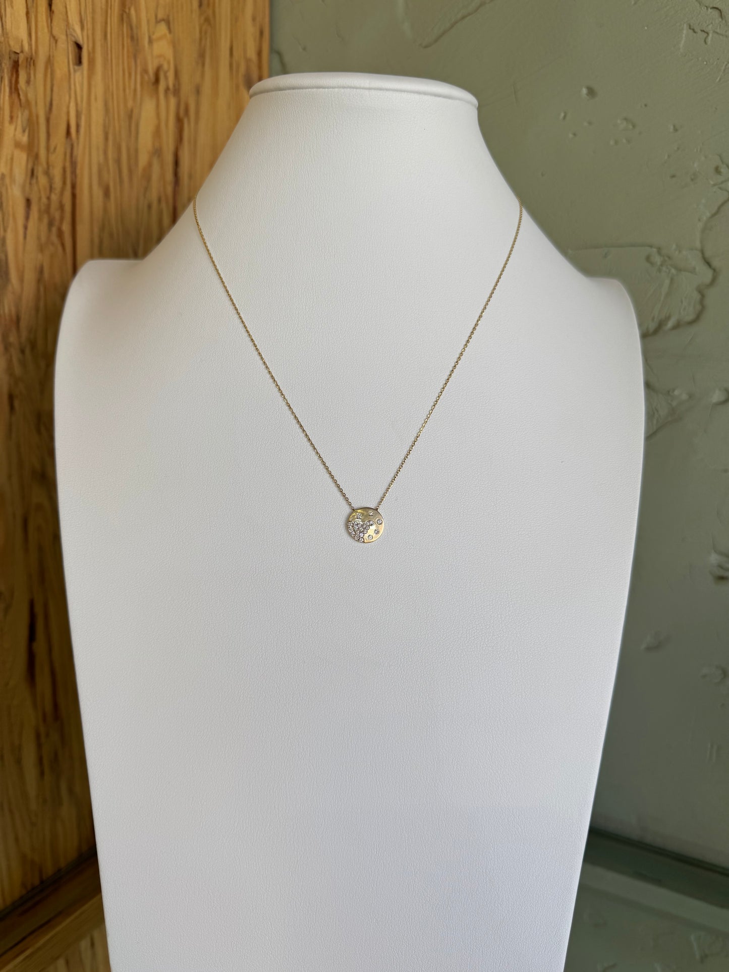 Pavé Disc Necklace